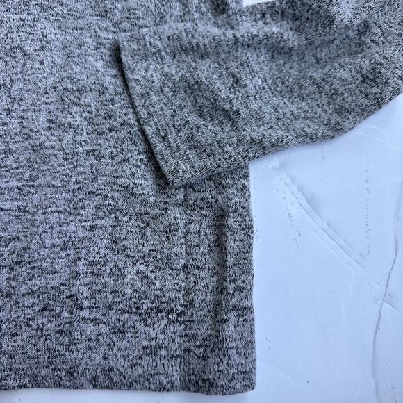 OshKosh Ruffle Long Sleeve Top - Size 8 - Great Condition! - Picture 3 of 4